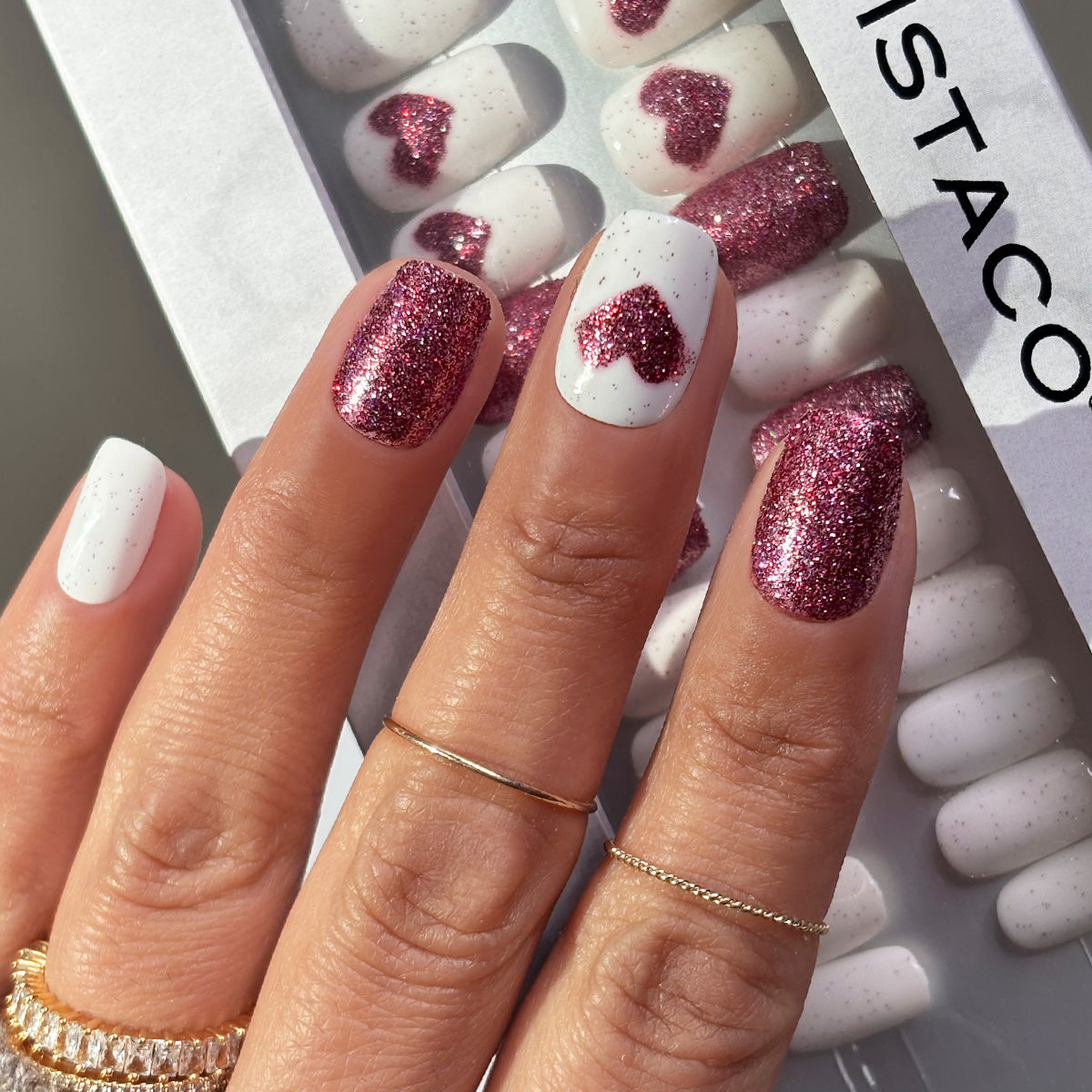 Love Story - Squoval Medium - Sustainable Nails