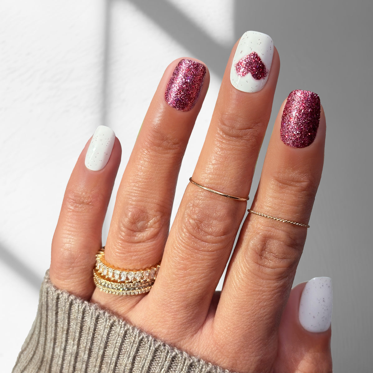 Love Story - Squoval Medium - Sustainable Nails