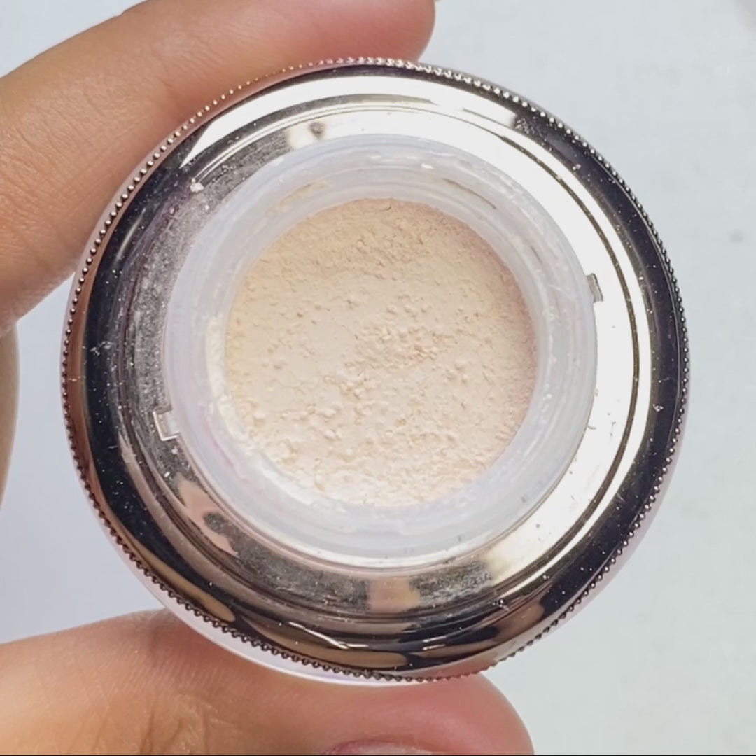 Whisper White - Matte Nail Powder